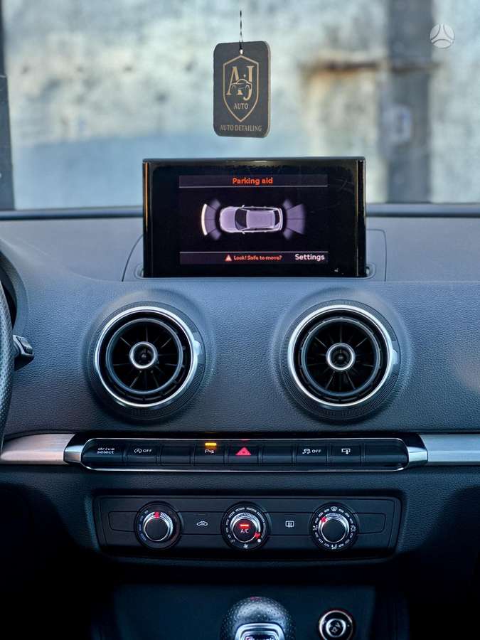 Audi A3, 2.0 l., Хэтчбек