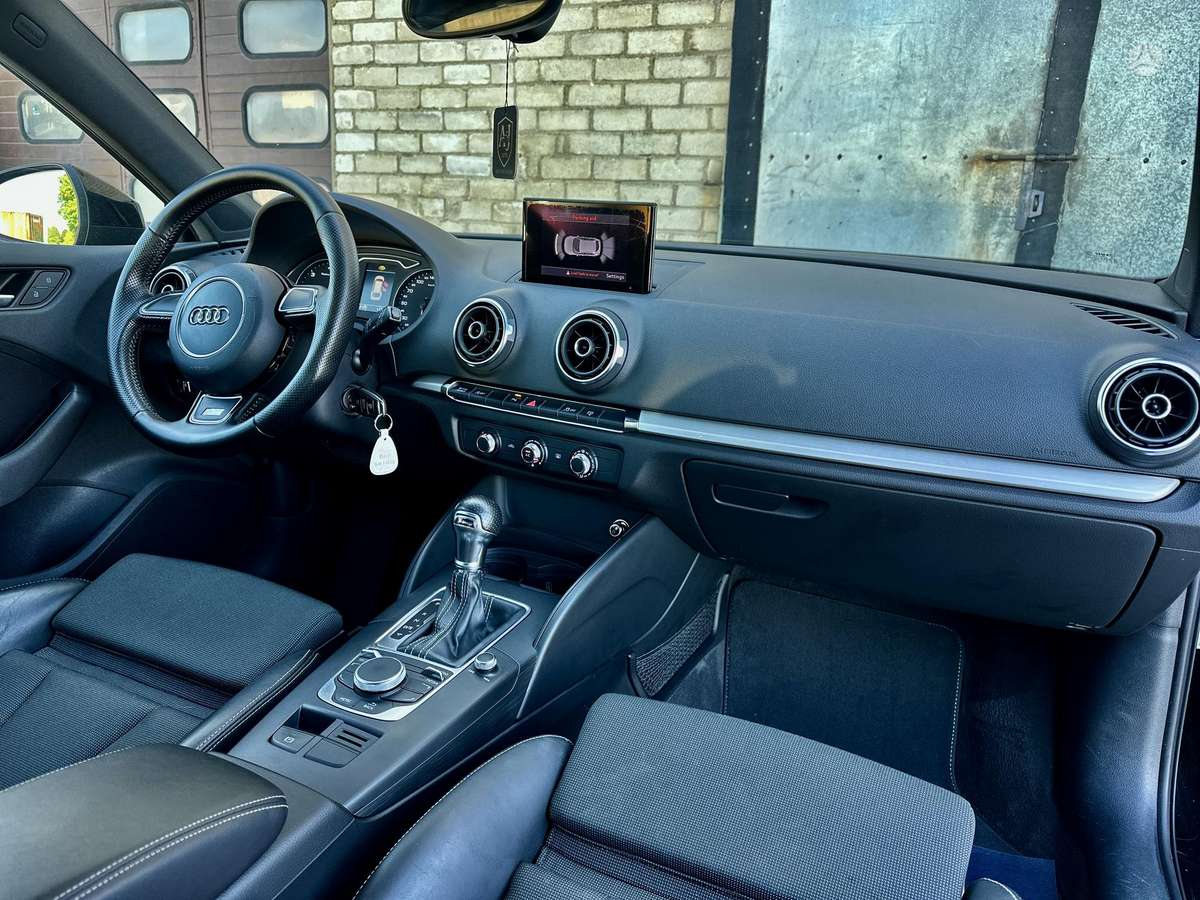 Audi A3, 2.0 l., Хэтчбек