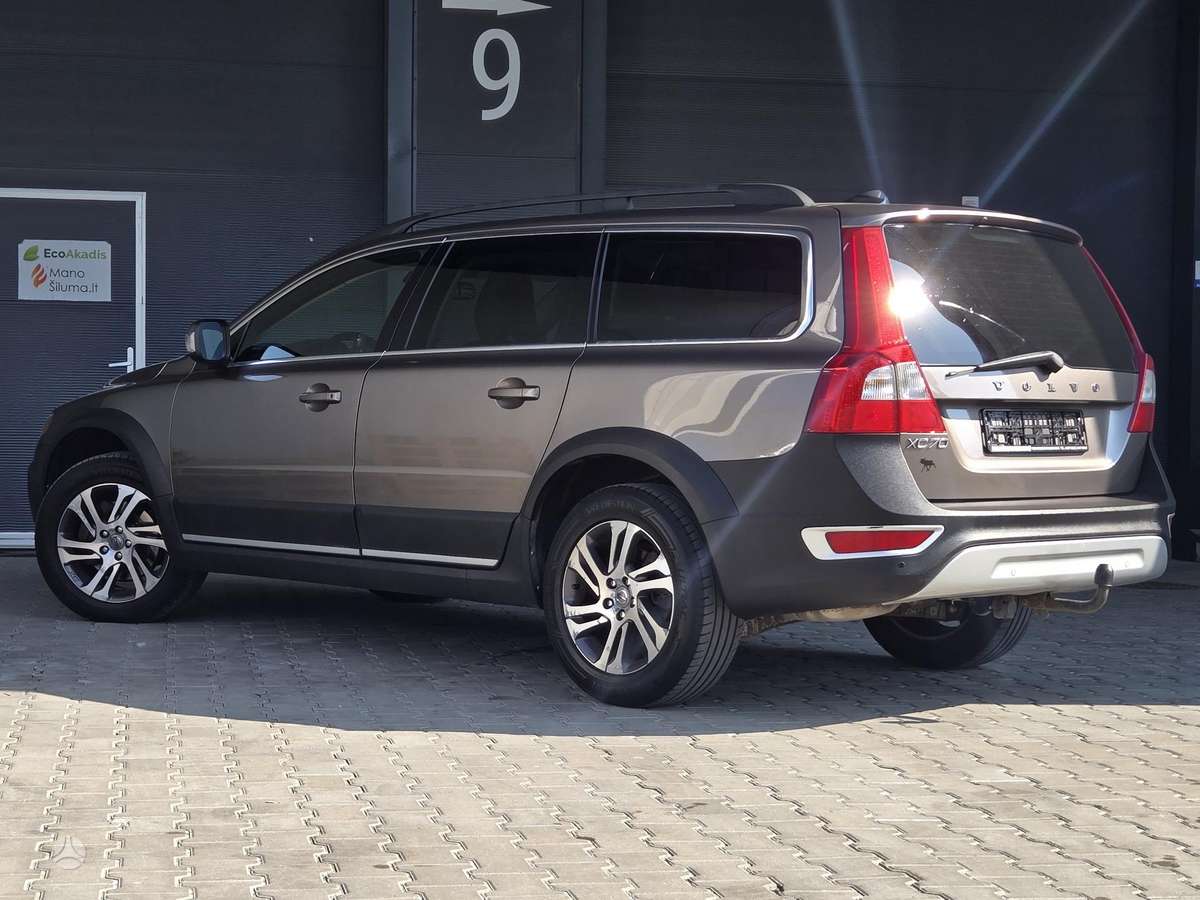 Volvo XC70, 2.0 l., wagon
