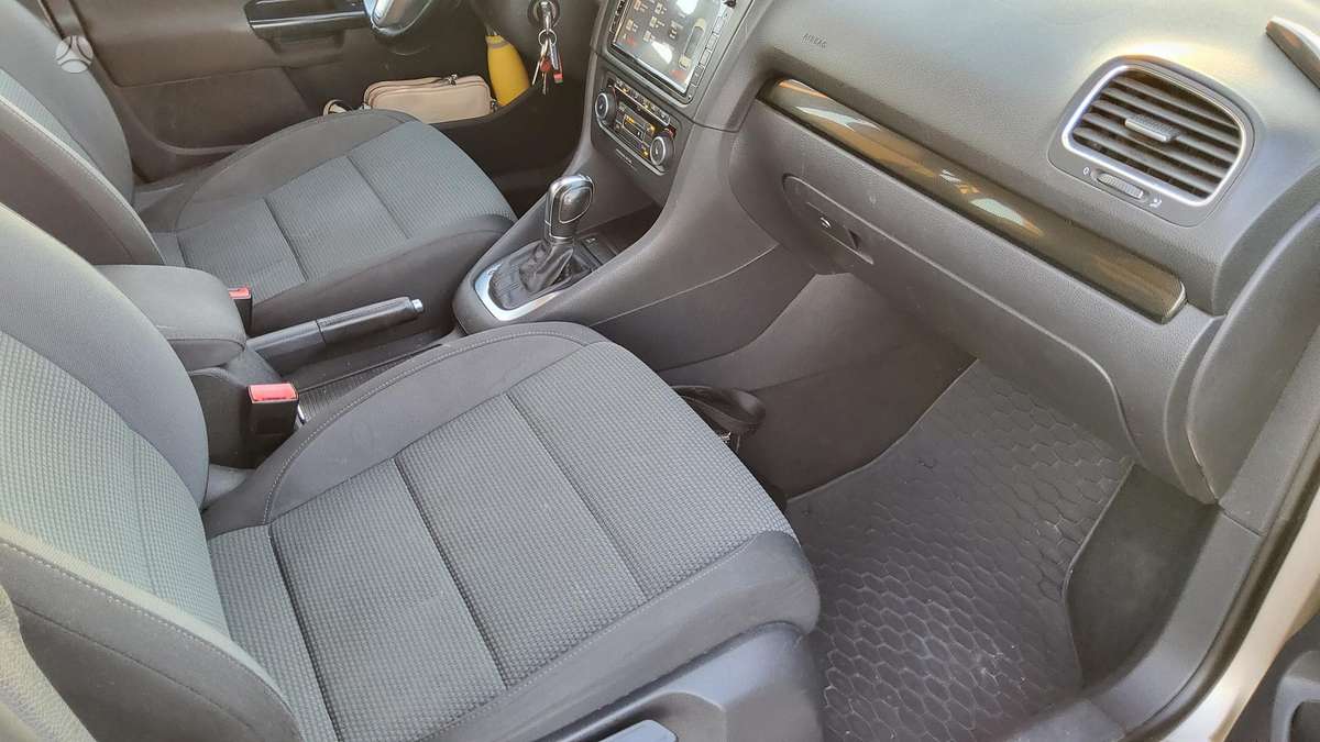 Volkswagen Golf, 1.4 l., Универсал