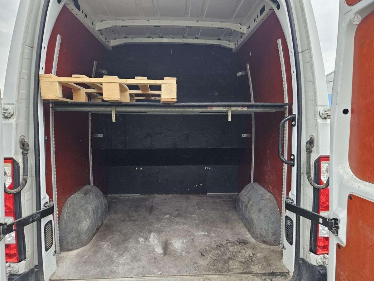 Renault Master, cargo van