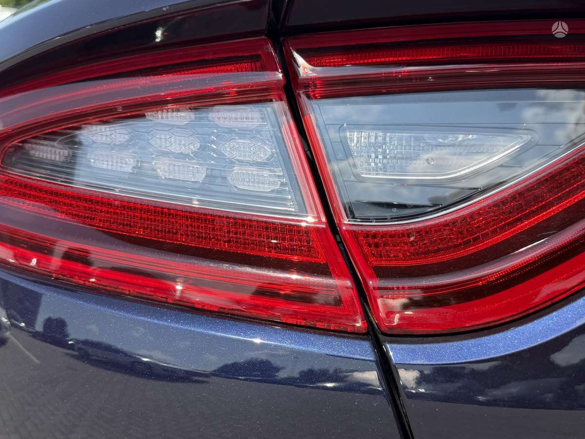 Kia Stinger, 2.2 l., Хэтчбек