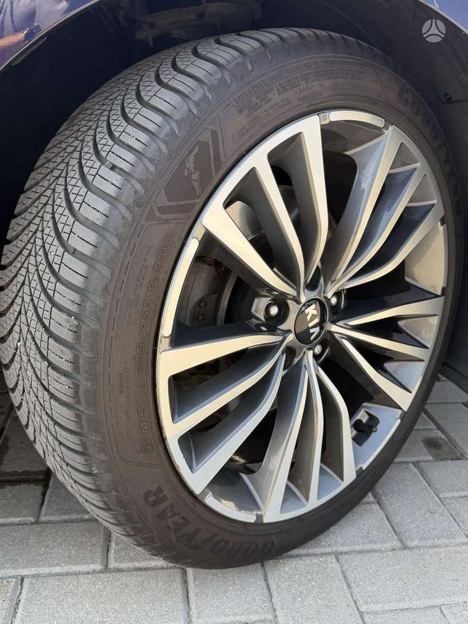 Kia Stinger, 2.2 l., hatchback