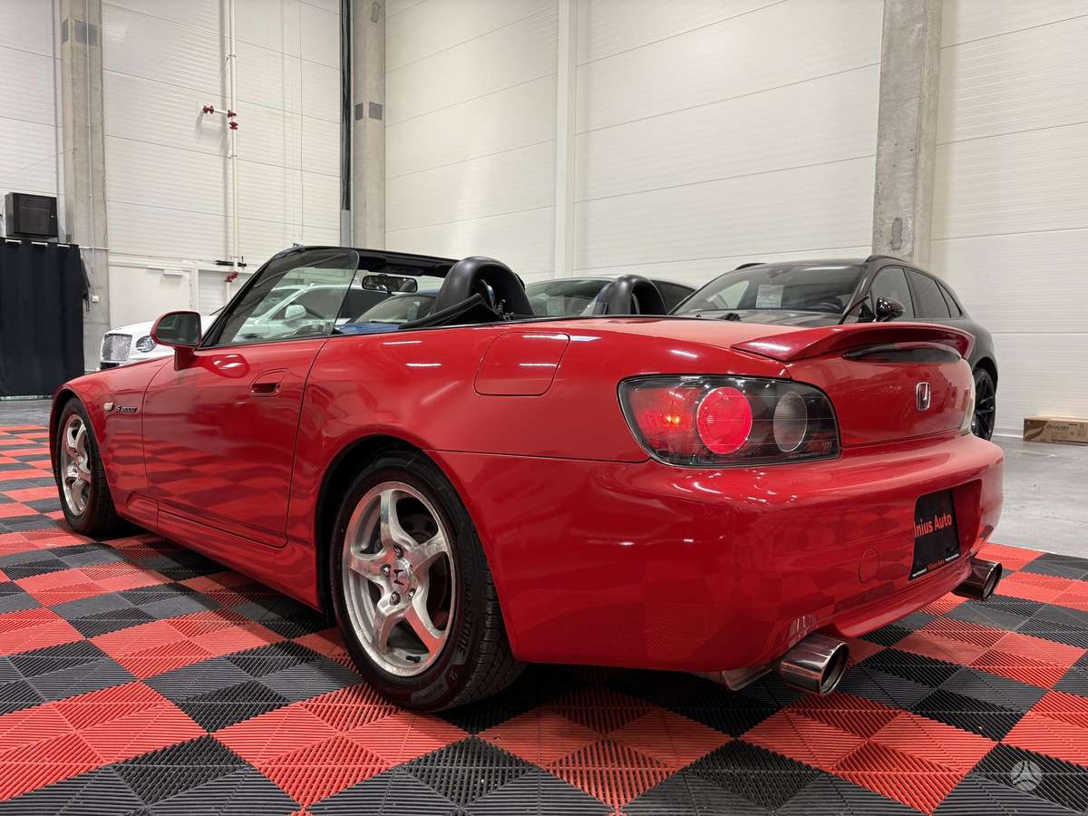 Honda S2000, 2.0 l., convertible