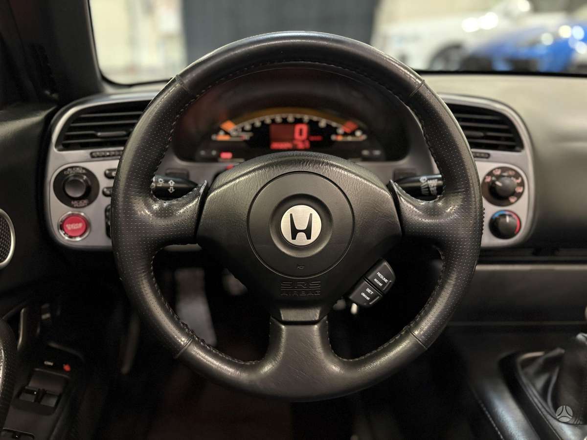 Honda S2000, 2.0 l., convertible