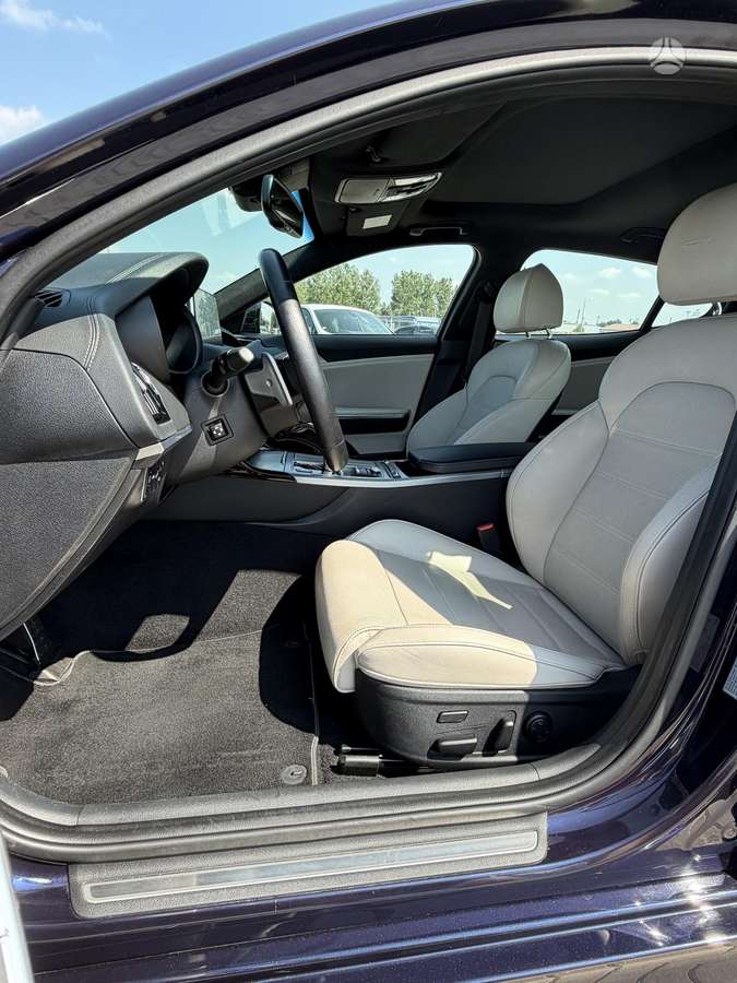 Kia Stinger, 2.2 l., Хэтчбек