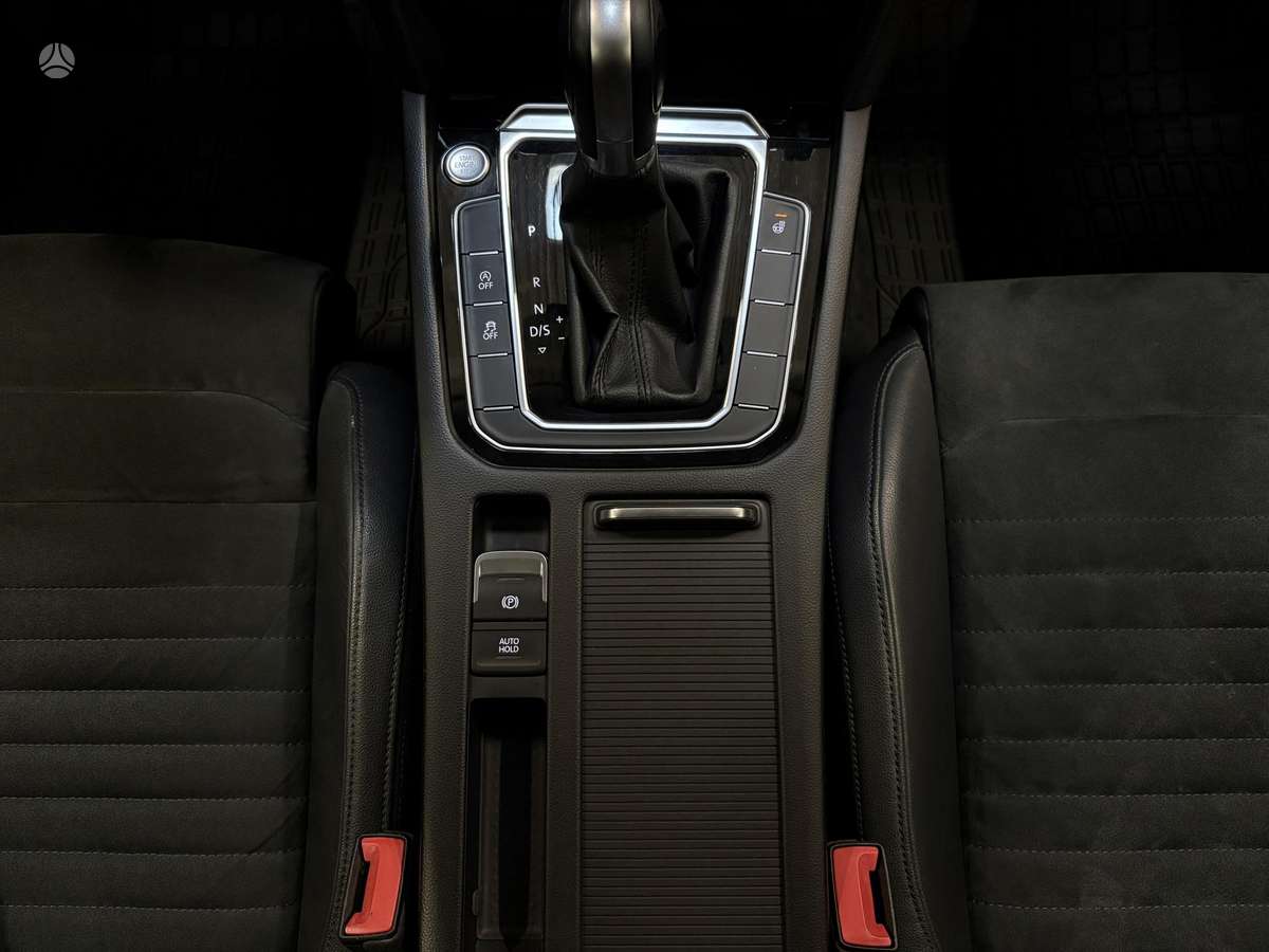 Volkswagen Passat, 2.0 l., Универсал