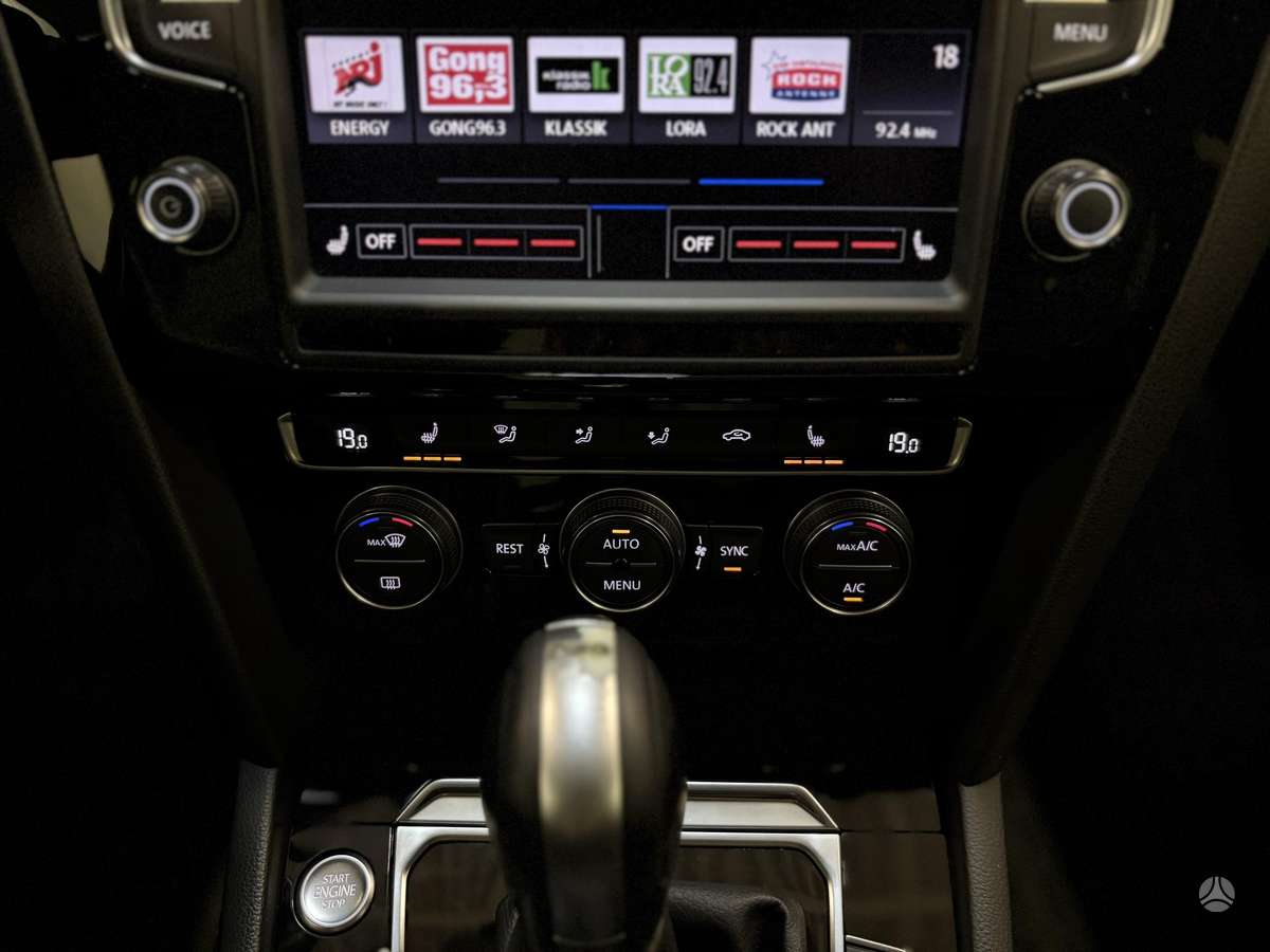 Volkswagen Passat, 2.0 l., Универсал