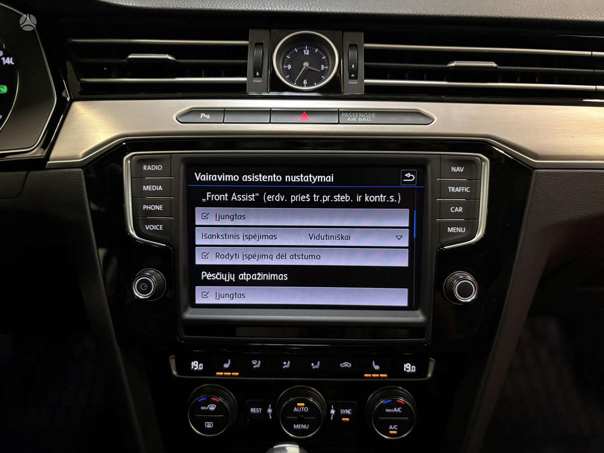 Volkswagen Passat, 2.0 l., Универсал