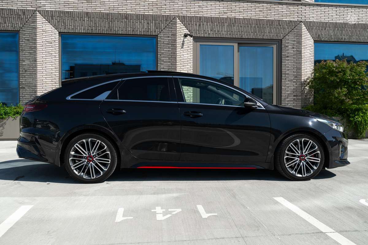 Kia ProCeed, 1.6 l., wagon
