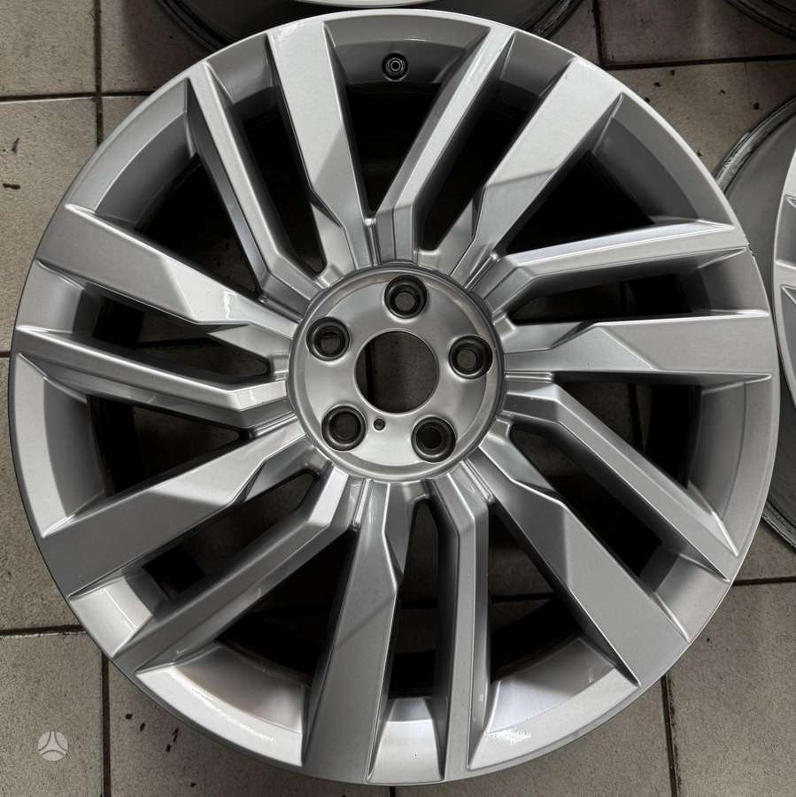 Volkswagen, light alloy, R19