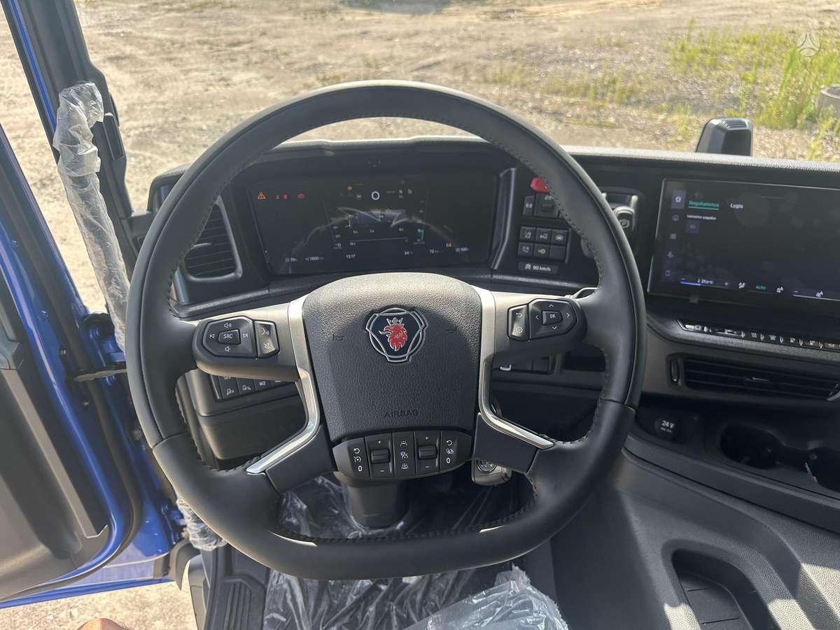 Scania P460, автовозы