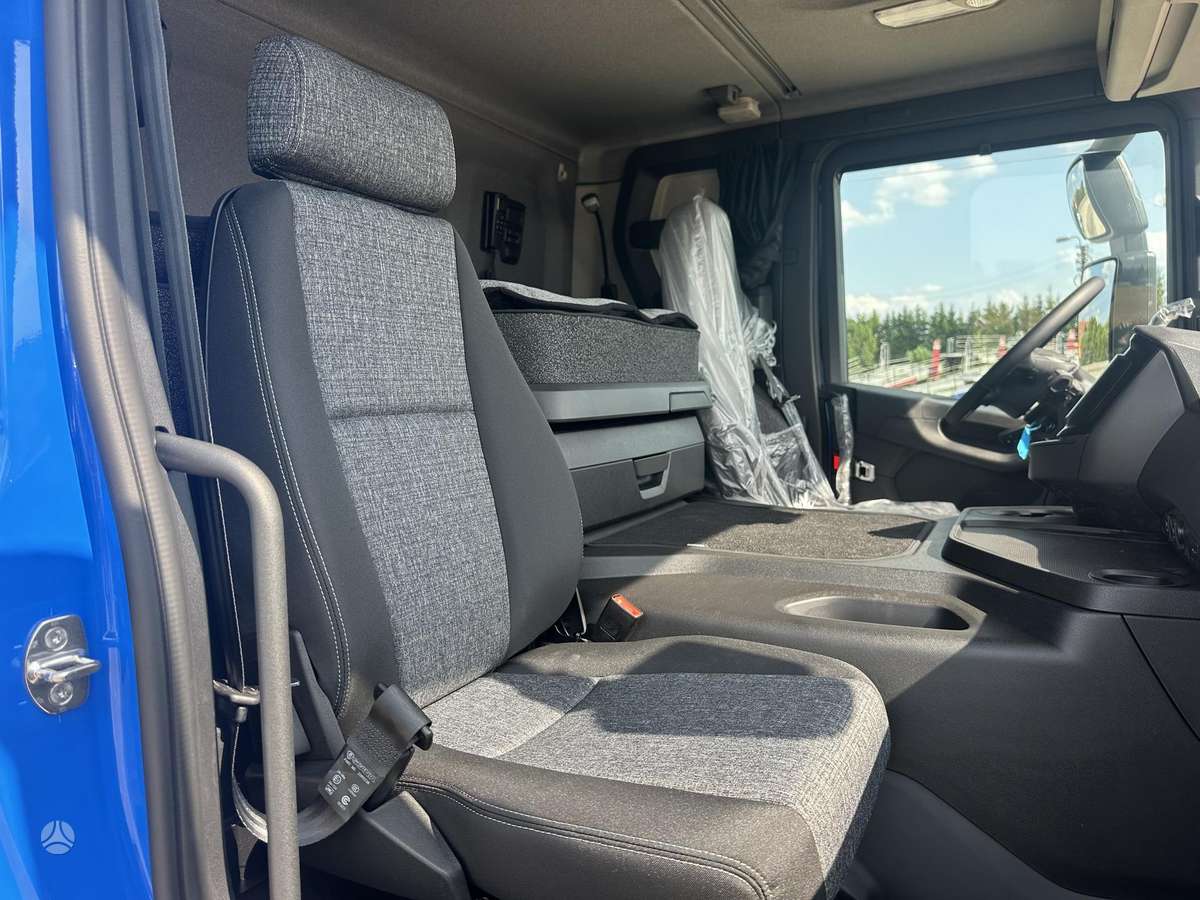 Scania P460, auto transporters