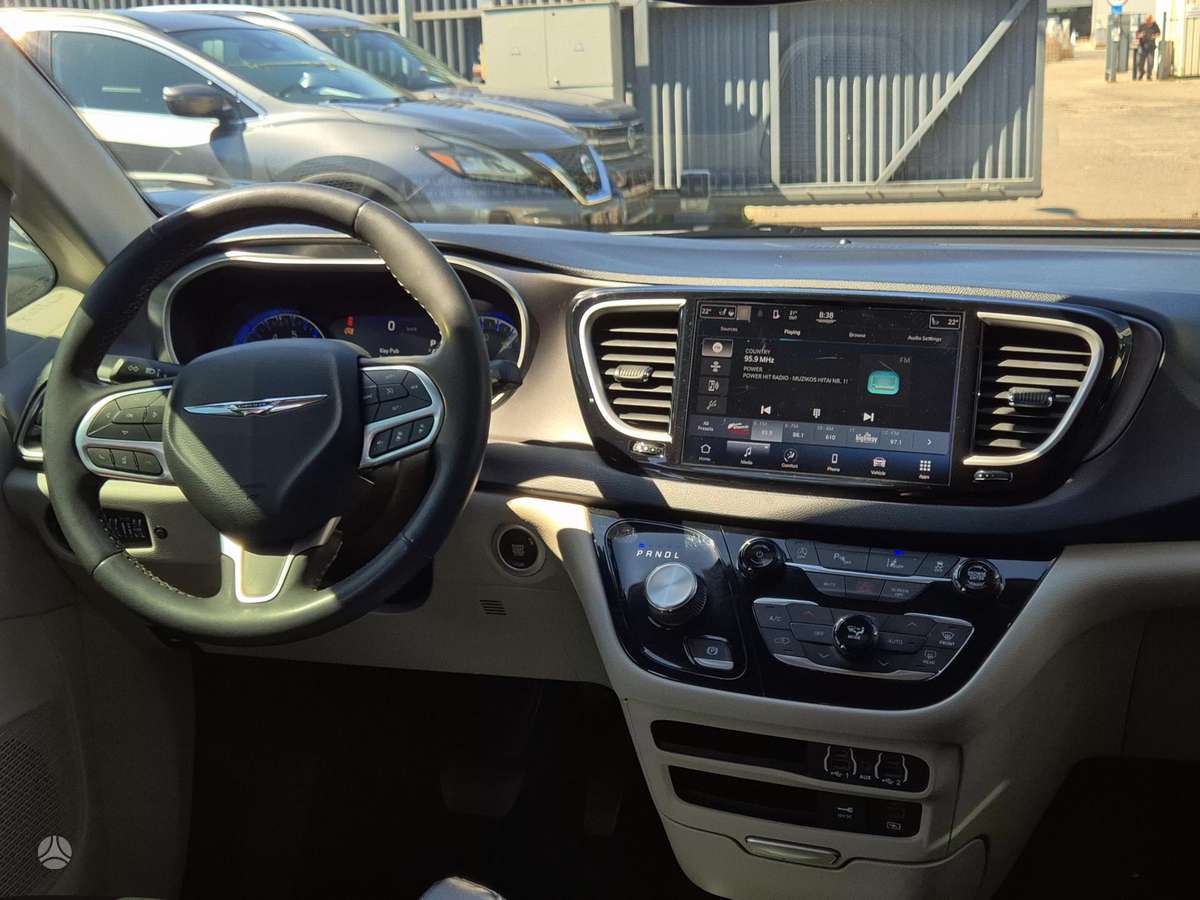 Chrysler Pacifica, 3.6 l., Минивэн