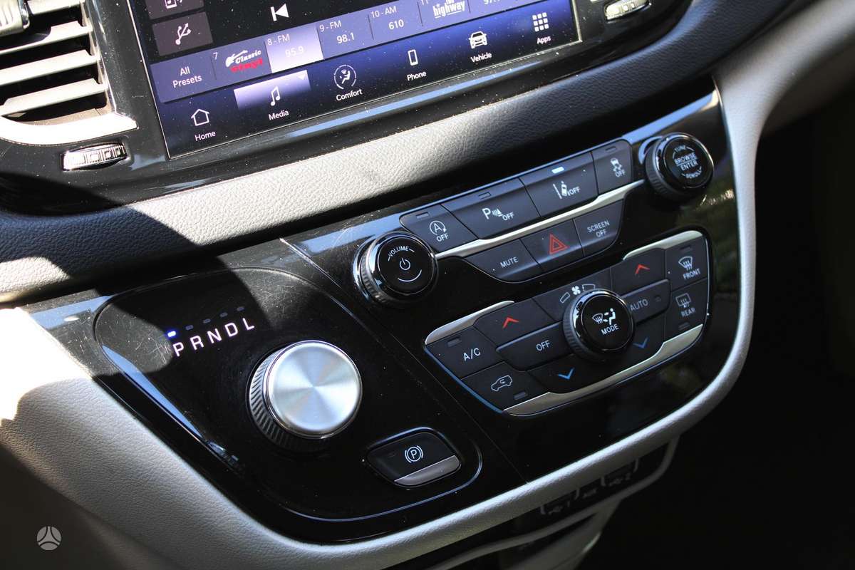 Chrysler Pacifica, 3.6 l., Минивэн