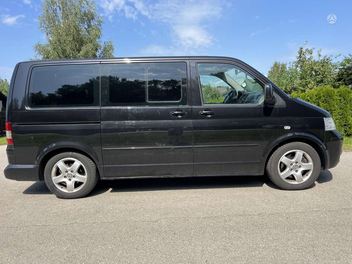 Volkswagen Multivan, 2.5 l., Минивэн