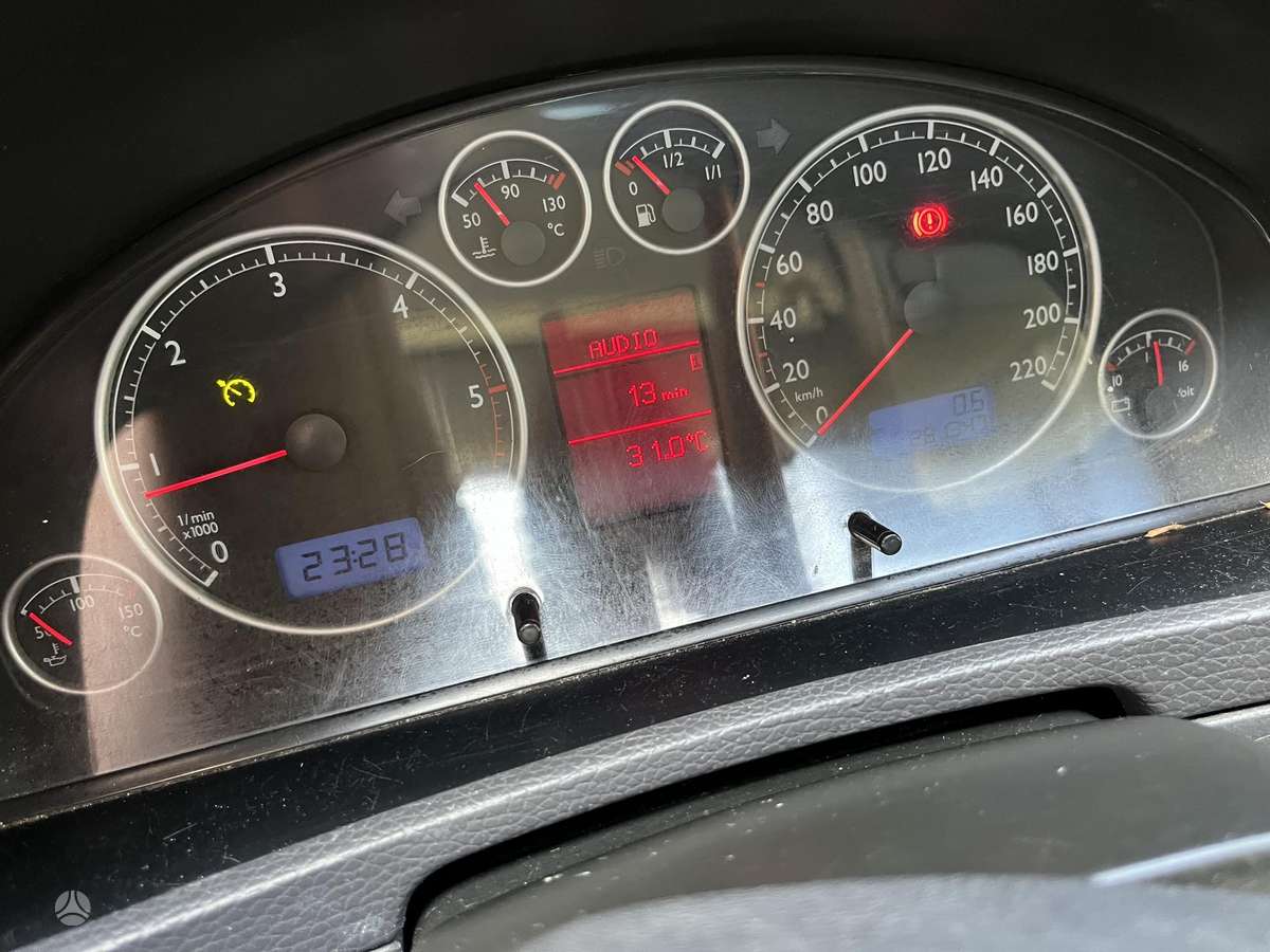 Volkswagen Multivan, 2.5 l., Минивэн