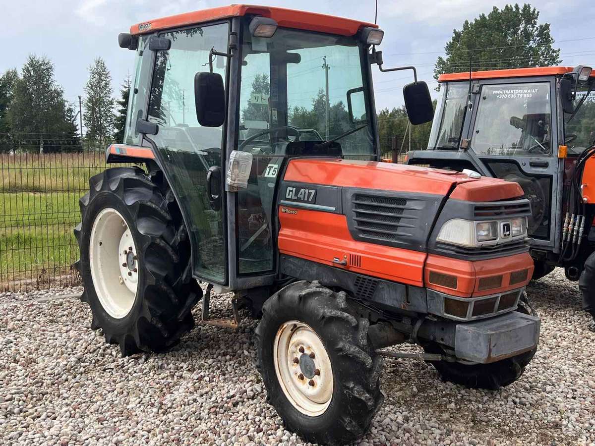 Kubota ĮVAIRIŲ MODELIŲ, тракторы