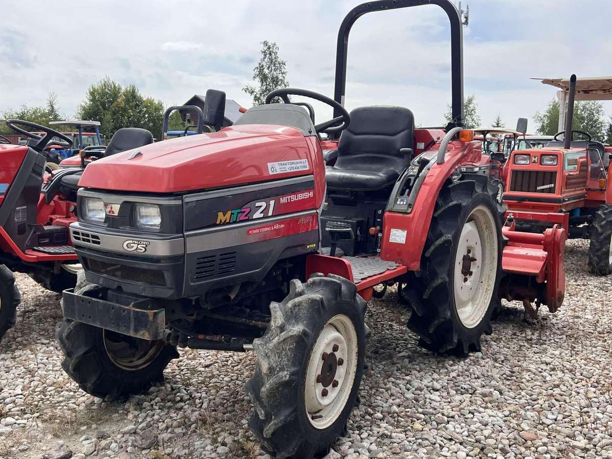 Kubota ĮVAIRIŲ MODELIŲ, тракторы