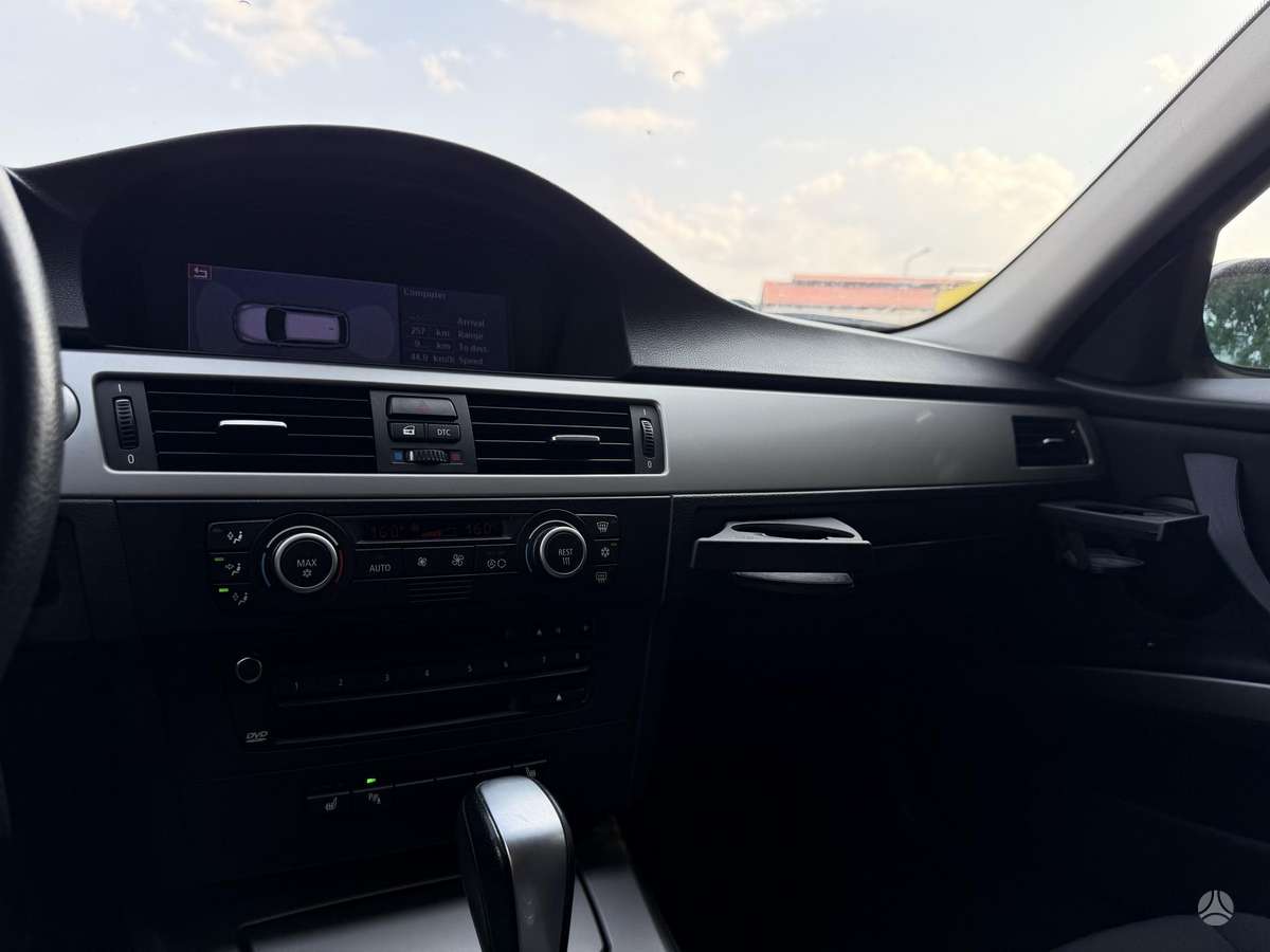 BMW 320, 2.0 l., Универсал