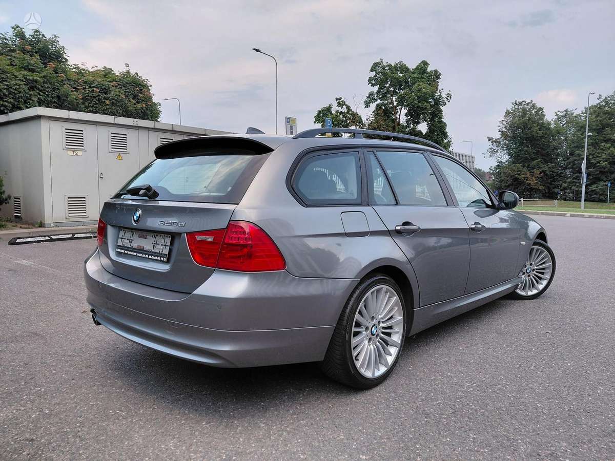 BMW 320, 2.0 l., Универсал