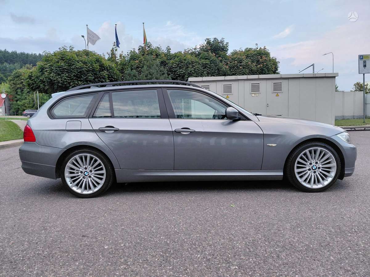 BMW 320, 2.0 l., Универсал