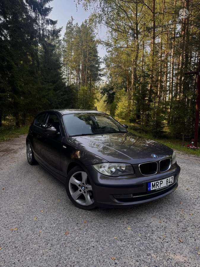 BMW 118, 2.0 l., Хэтчбек