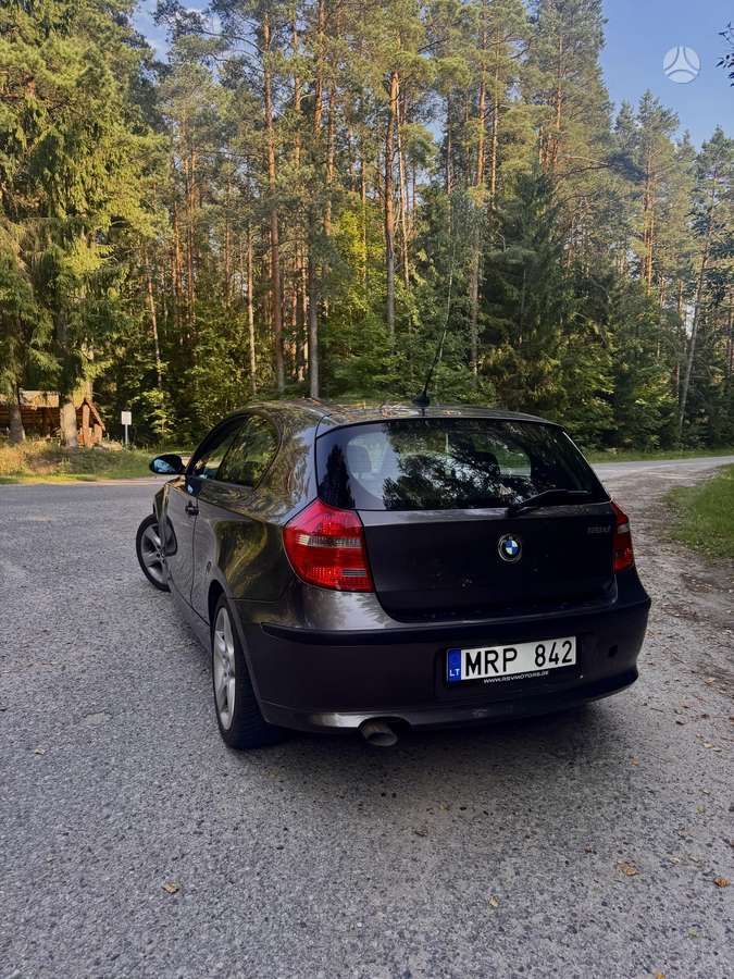 BMW 118, 2.0 l., hatchback