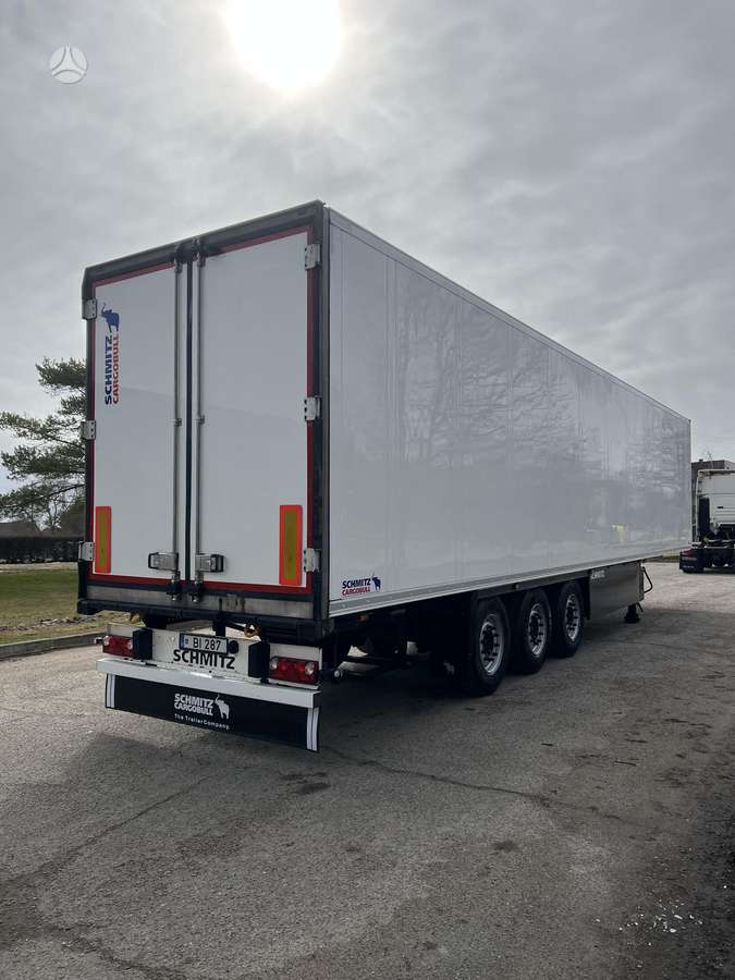 Schmitz Double Deck, šaldytuvai