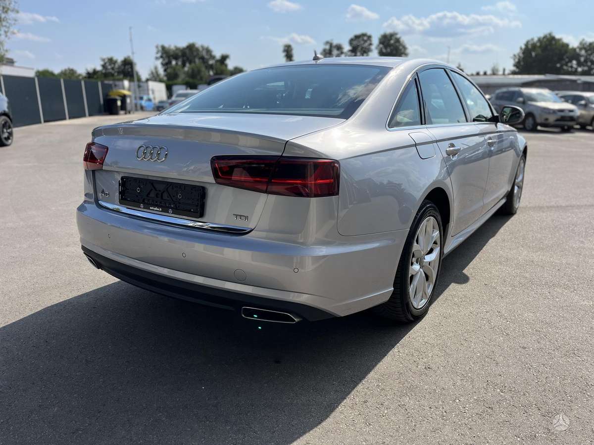 Audi A6, 2.0 l., Седан