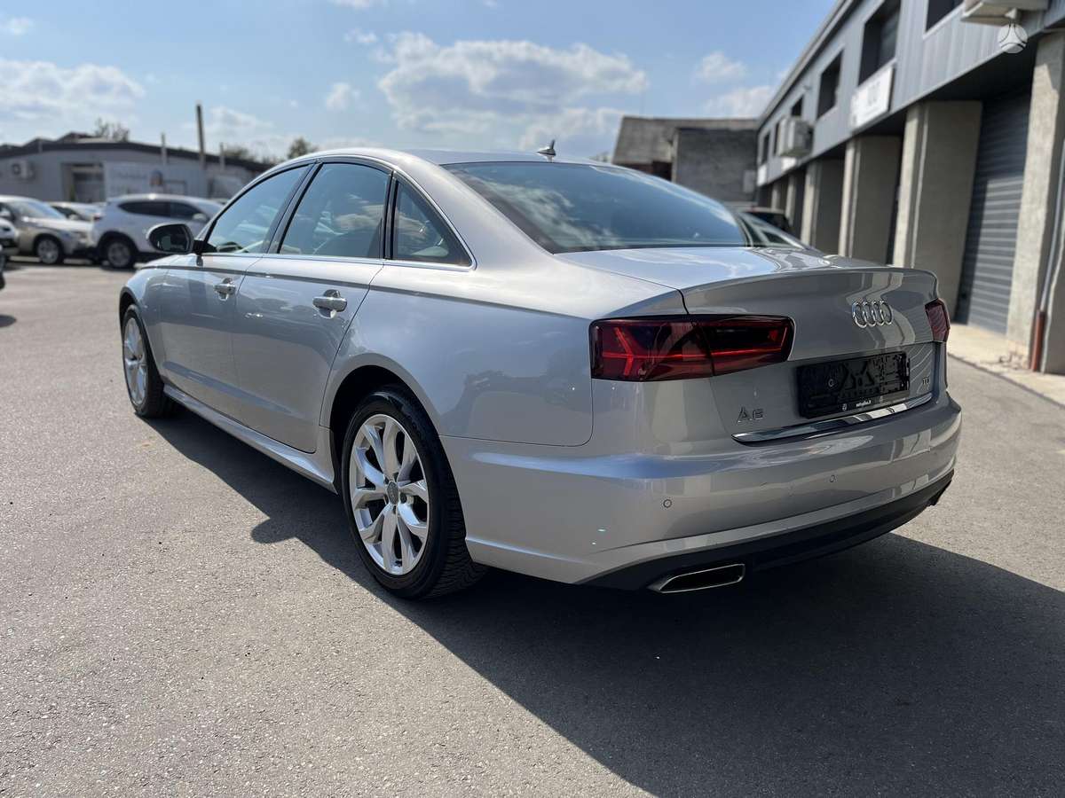 Audi A6, 2.0 l., Седан