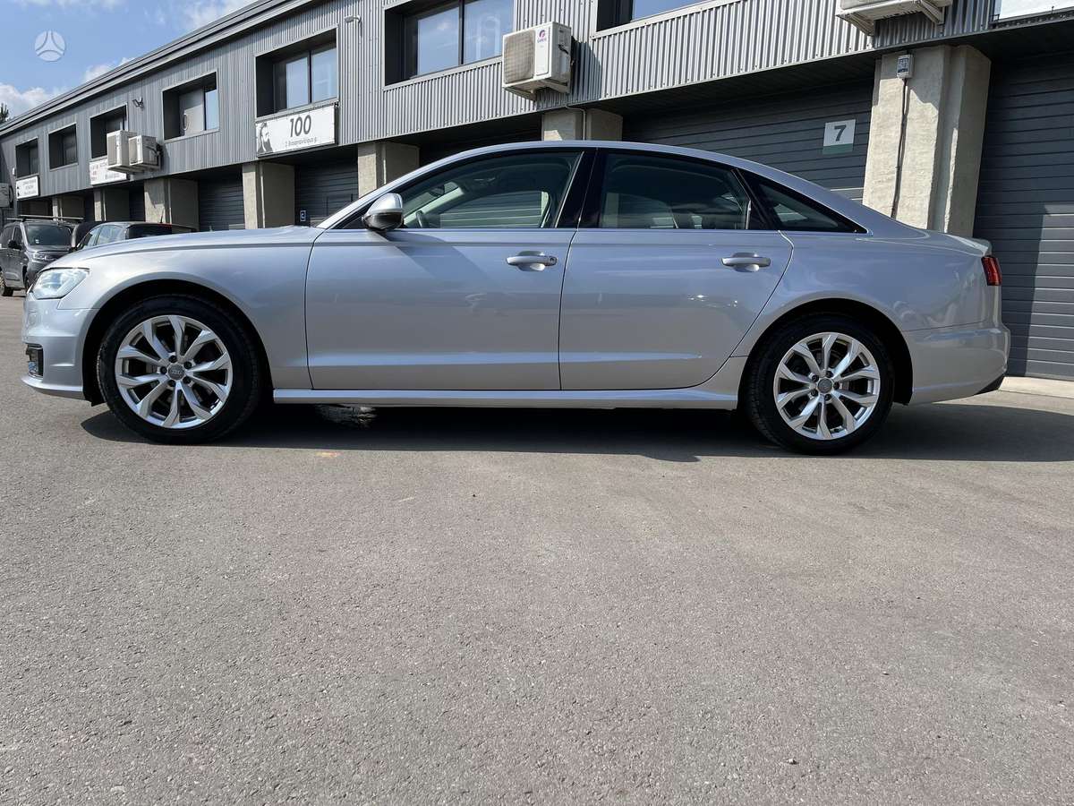 Audi A6, 2.0 l., Седан