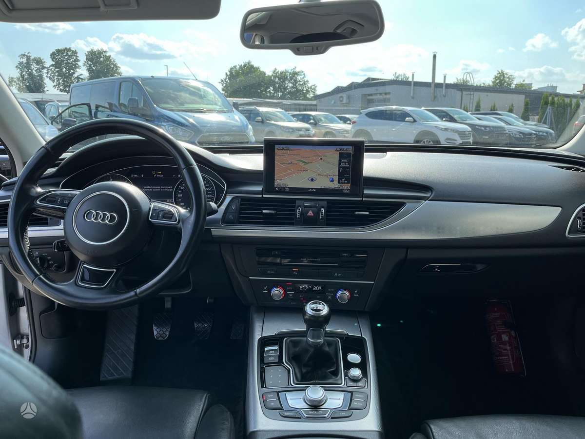 Audi A6, 2.0 l., Седан