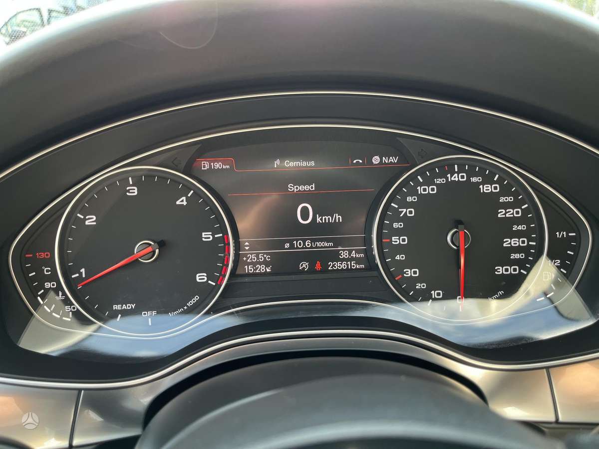 Audi A6, 2.0 l., Седан