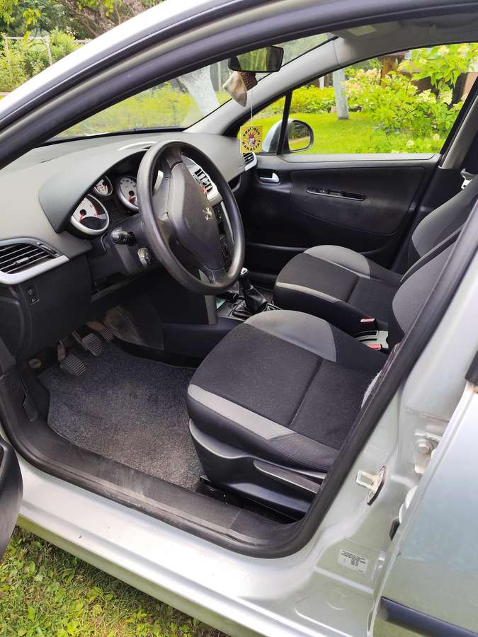 Peugeot 207, 1.6 l., Универсал