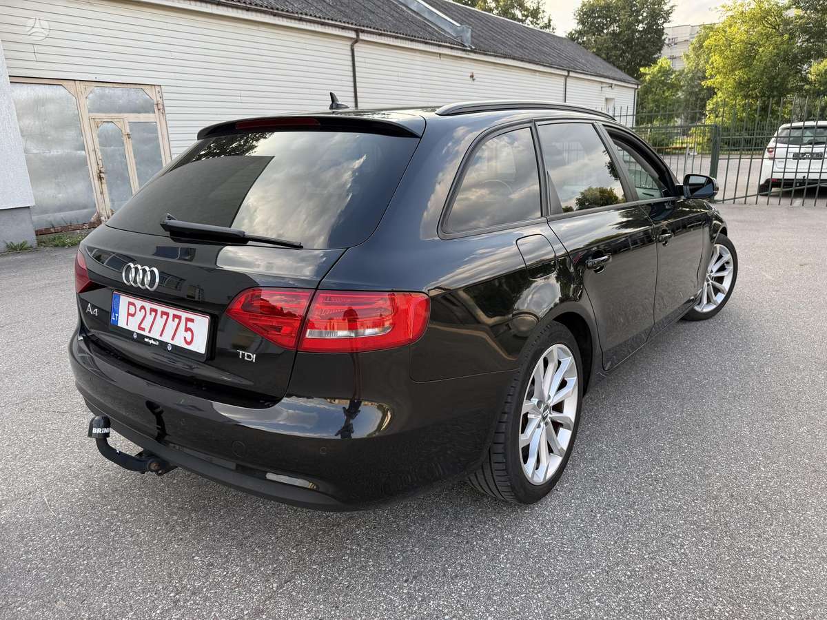 Audi A4, 2.0 l., universalas