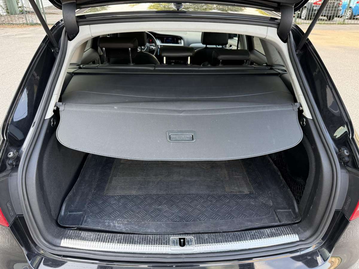 Audi A4, 2.0 l., universalas
