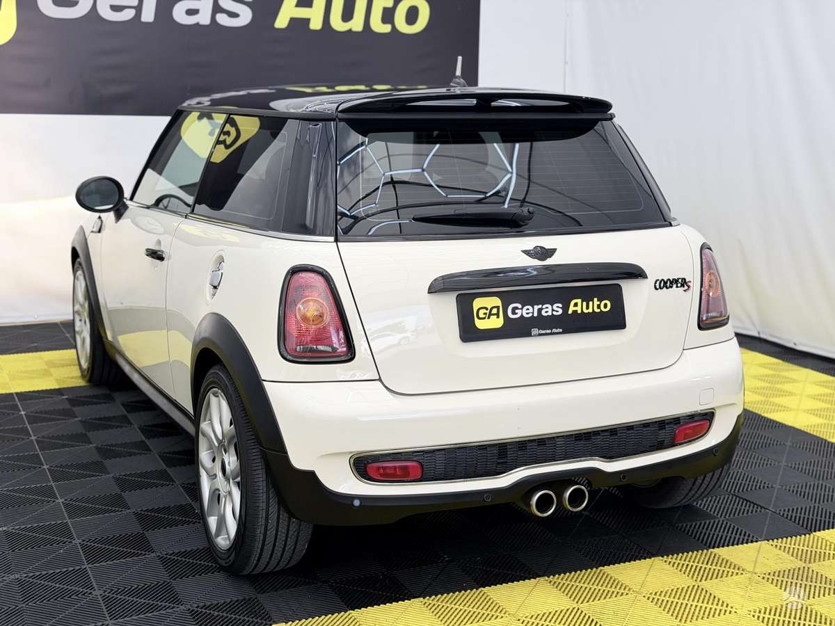 Mini Cooper S, 1.6 l., Хэтчбек