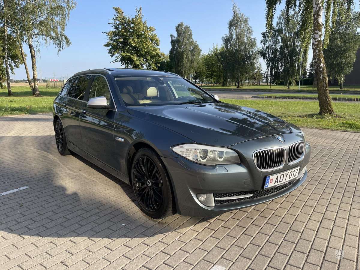 BMW 520, 2.0 l., wagon