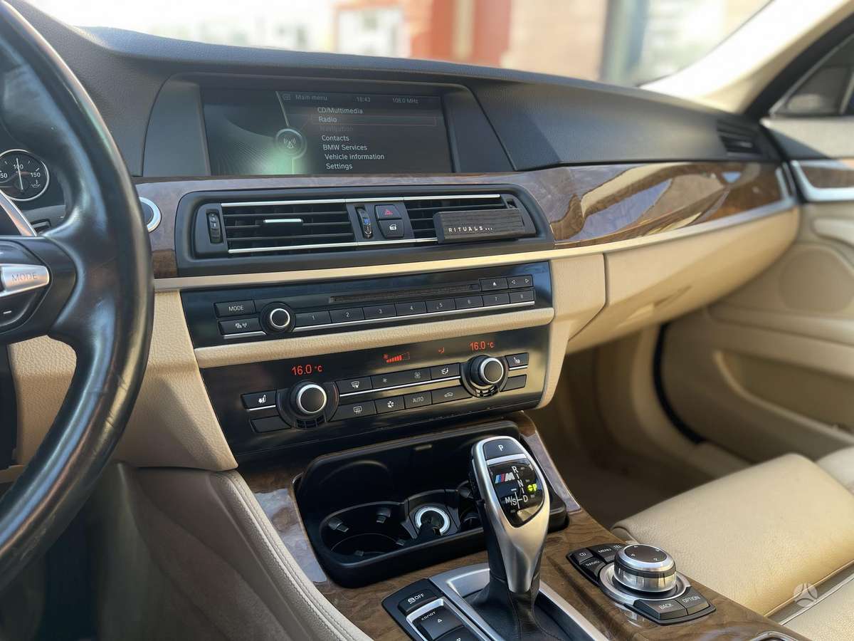 BMW 520, 2.0 l., Универсал