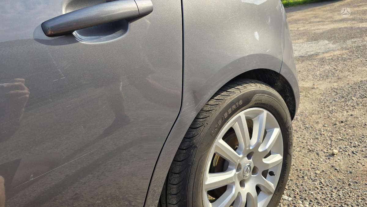 Opel Corsa, 1.4 l., Хэтчбек