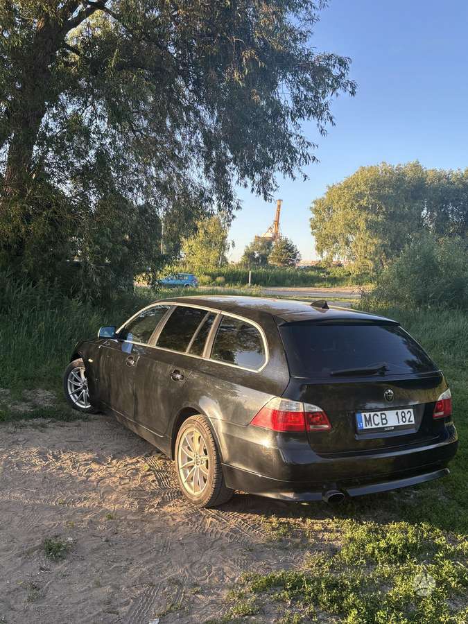 BMW 520, 2.0 l., Универсал