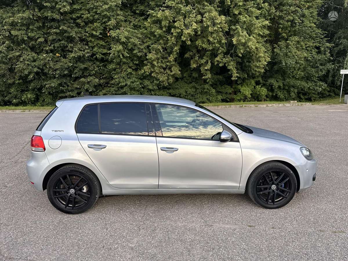 Volkswagen Golf, 1.2 l., hatchback