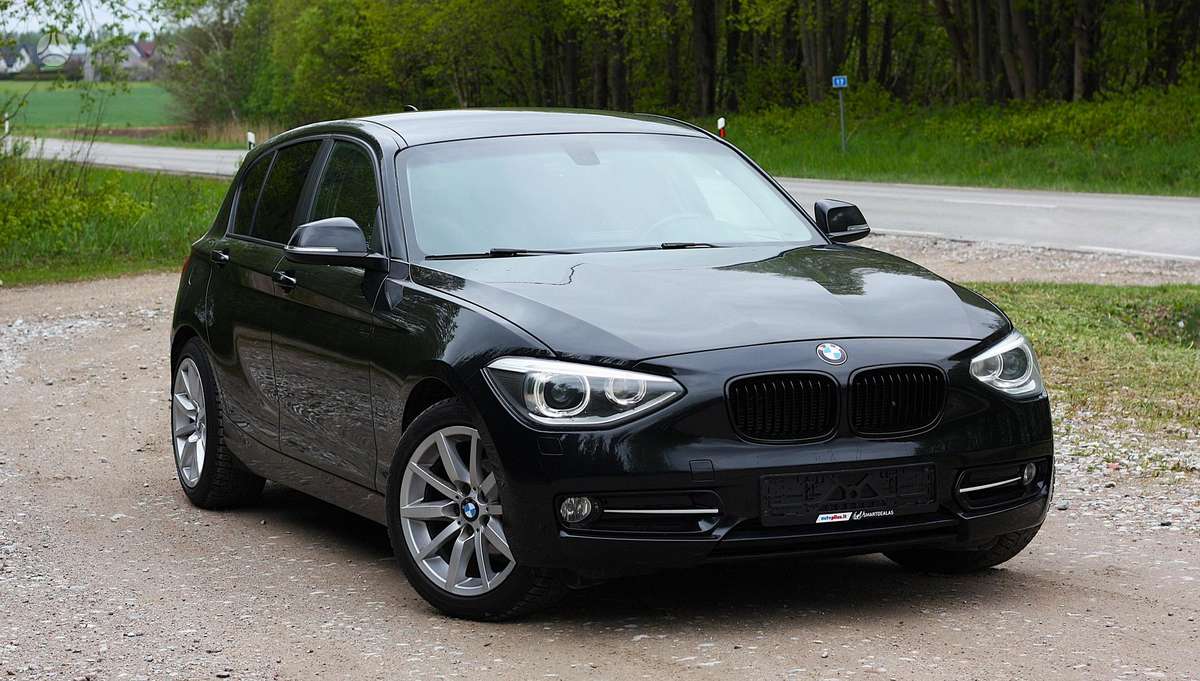 BMW 118, 2.0 l., hatchback