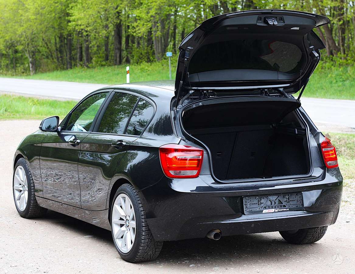 BMW 118, 2.0 l., Хэтчбек