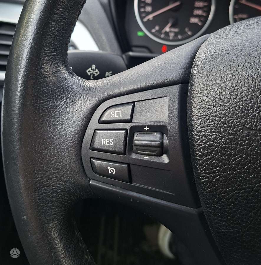 BMW 118, 2.0 l., hatchback
