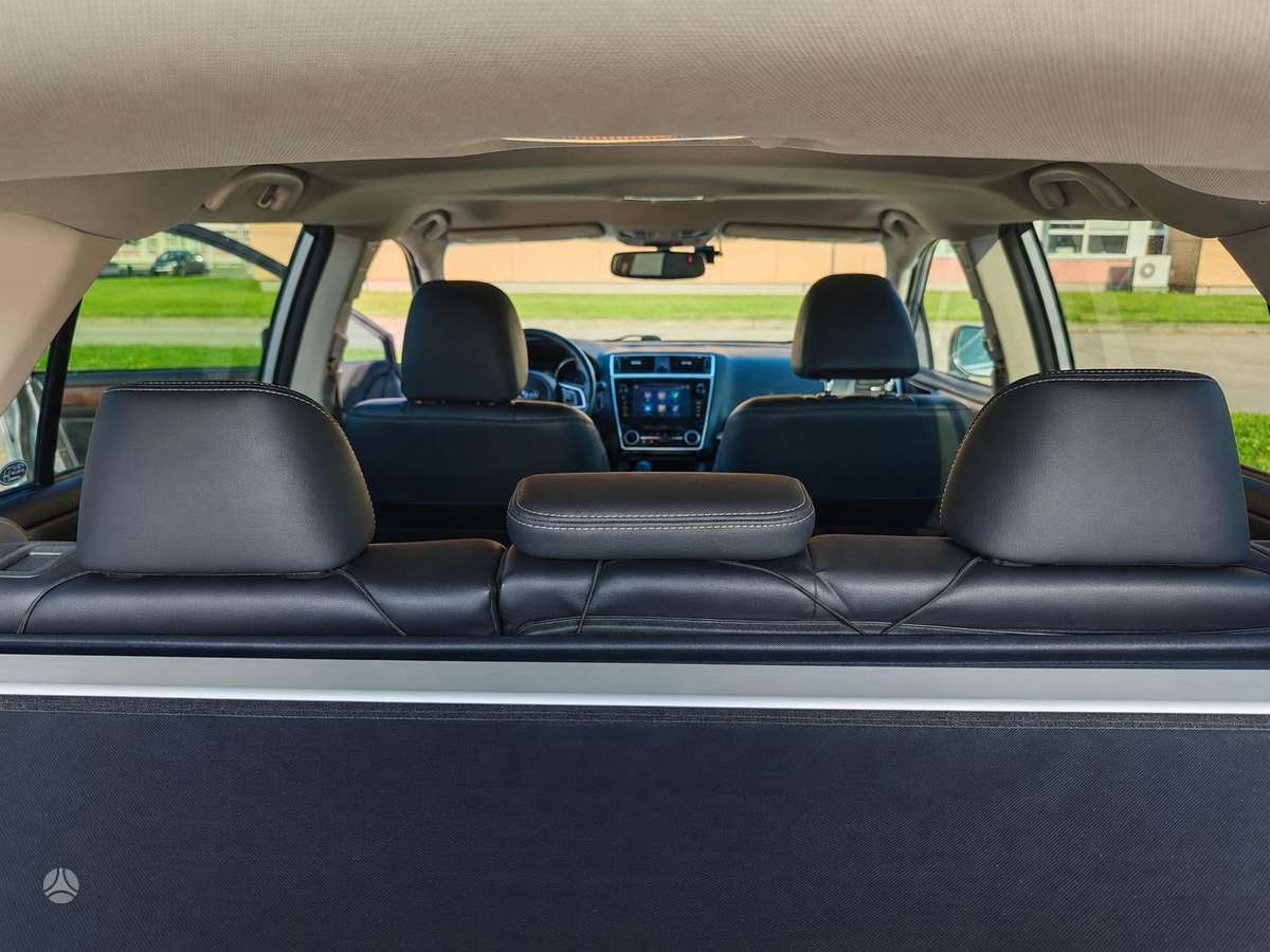 Subaru Outback, 3.6 l., Универсал