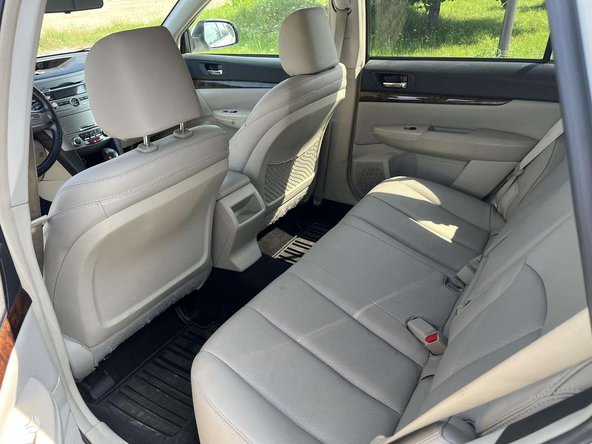 Subaru Outback, 2.5 l., Универсал