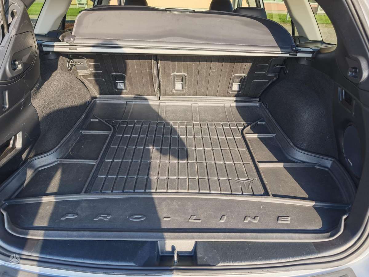 Subaru Outback - 5