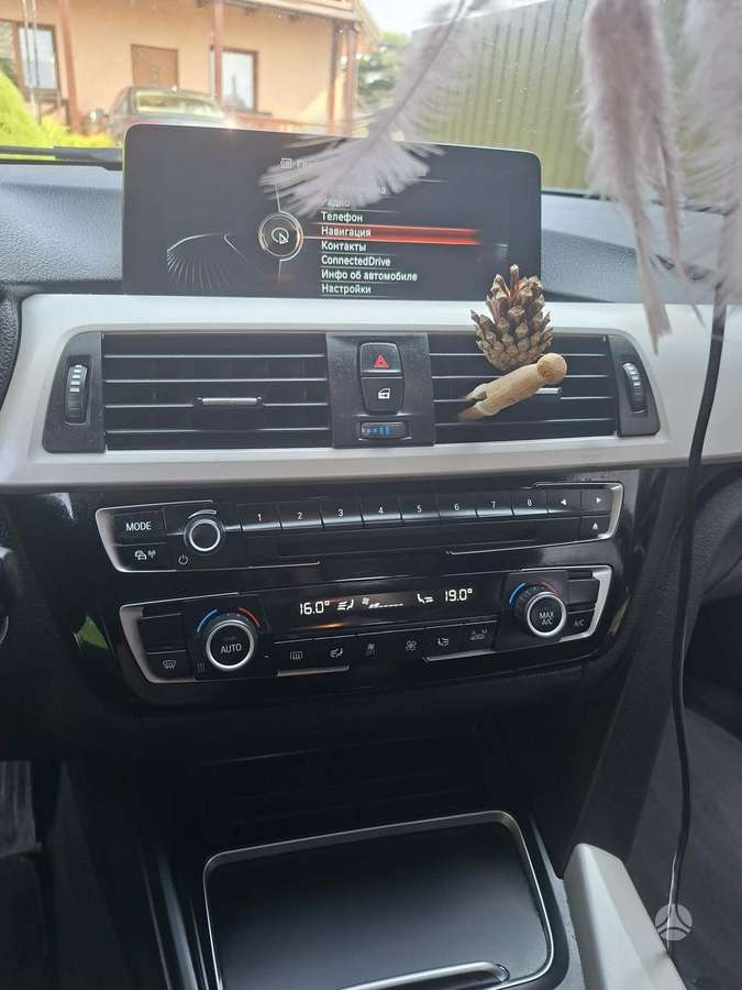 BMW 318, 2.0 l., Универсал